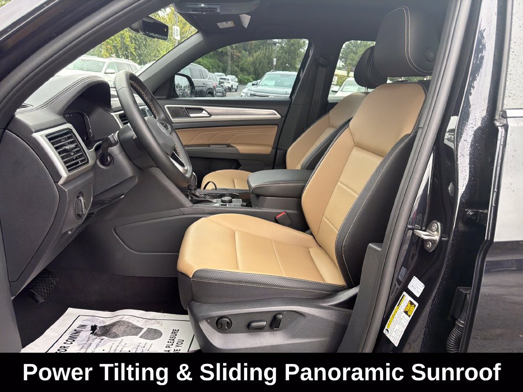 Used 2023 Volkswagen Atlas Cross Sport SE w/ Panoramic Sunroof Package AWD/4WD image 11