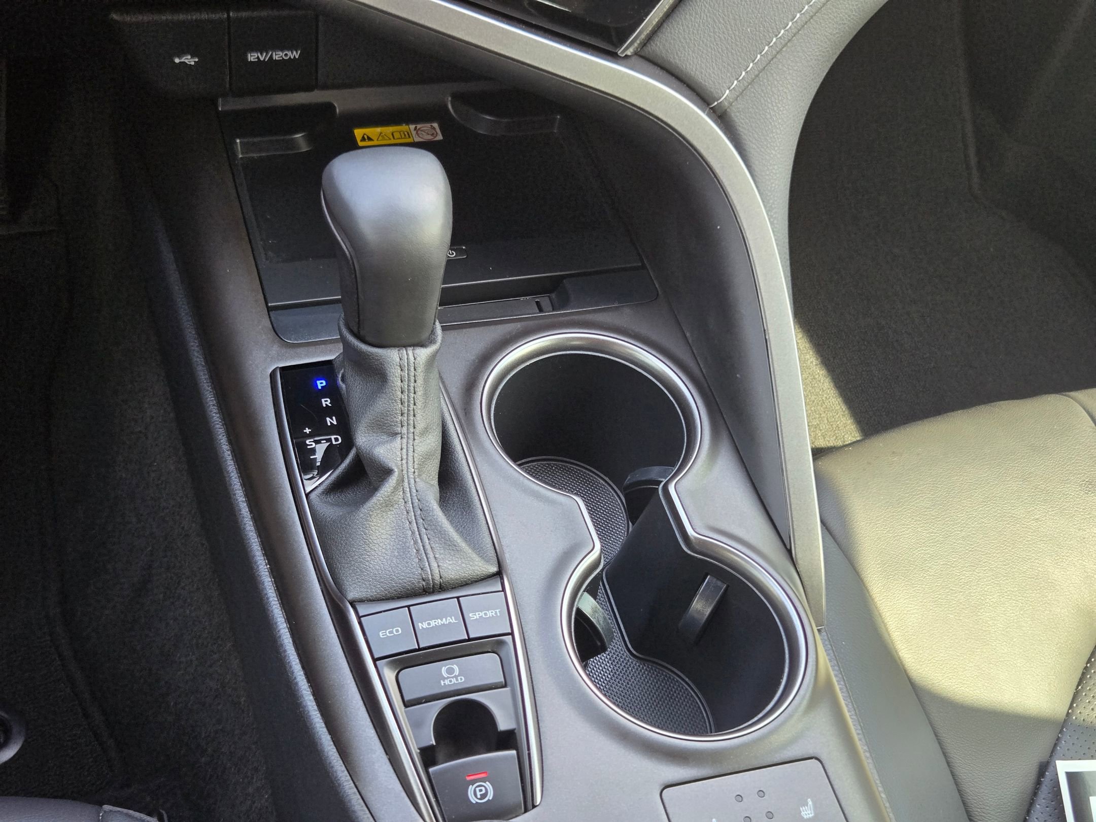 Used 2023 Toyota Camry XSE image 33