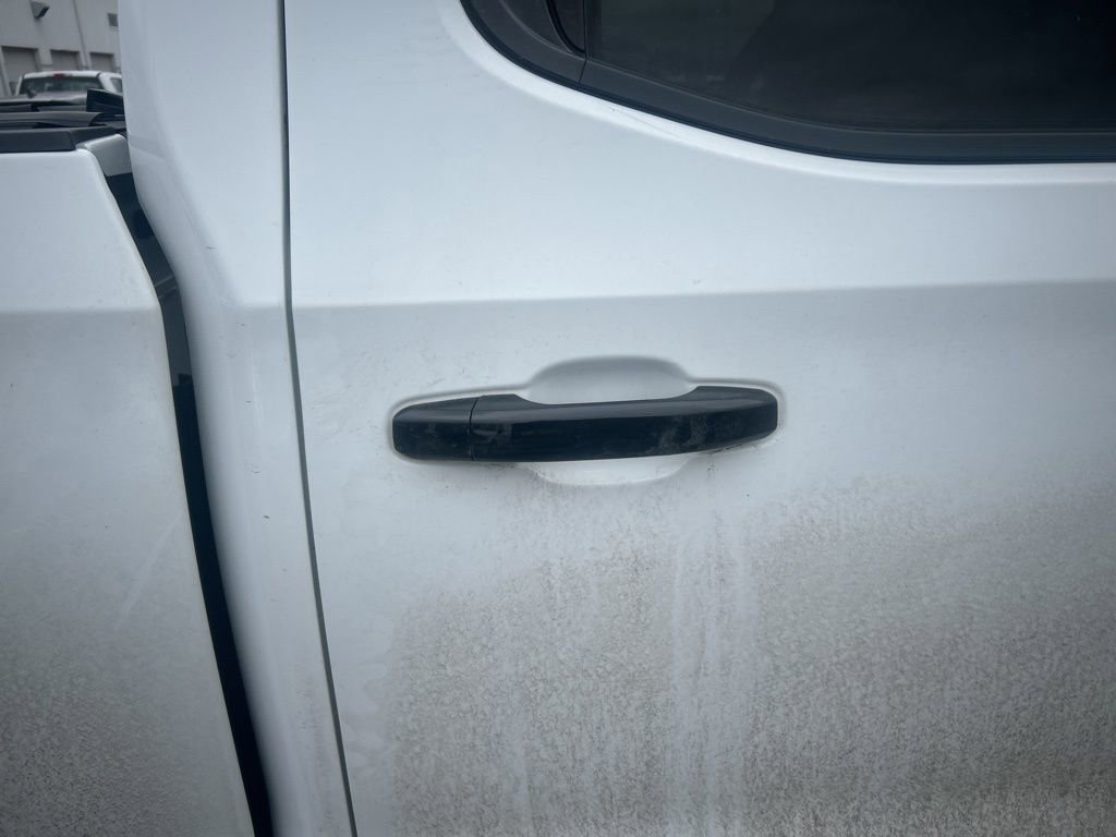 Used 2022 Chevrolet Silverado 1500 ZR2 w/ Technology Package image 25