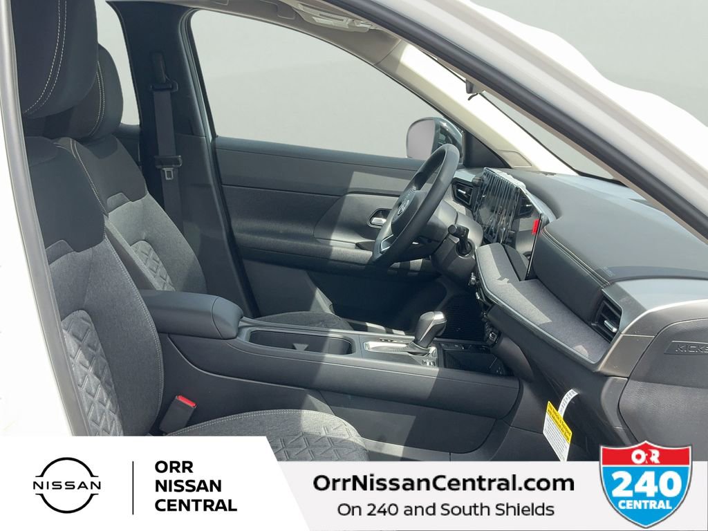 New 2026 Nissan Kicks SV w/ SV Premium Package image 11