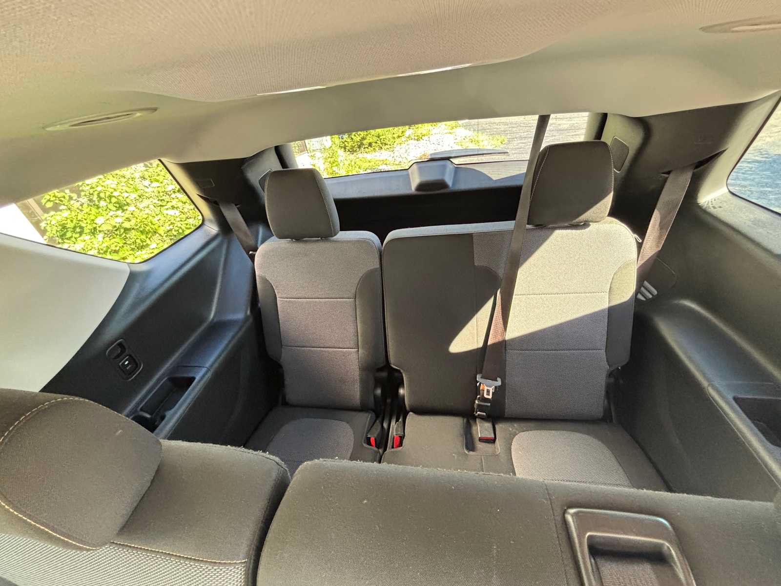 Used 2021 Chevrolet Traverse LS AWD/4WD image 14