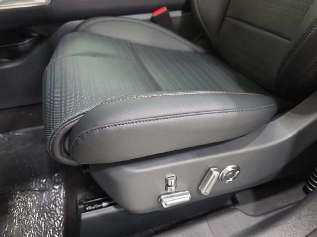 New 2026 Lincoln Nautilus Reserve AWD/4WD image 26