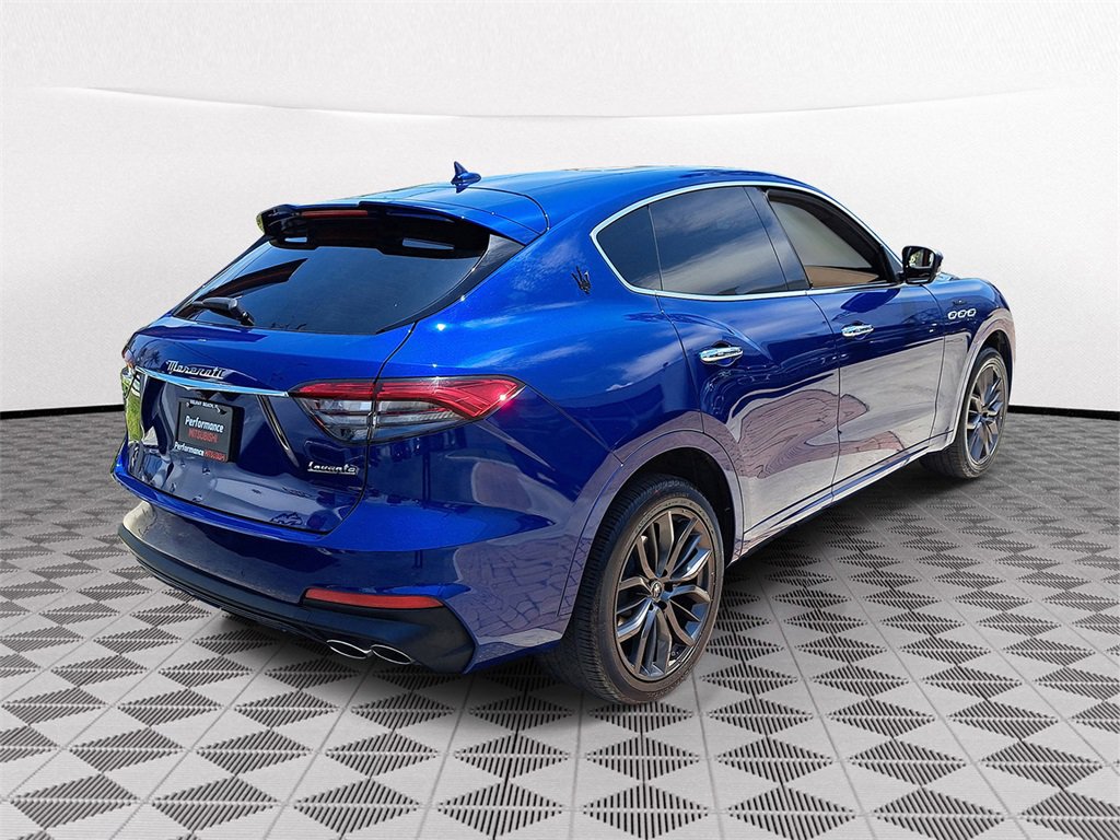 Used 2022 Maserati Levante Modena image 6