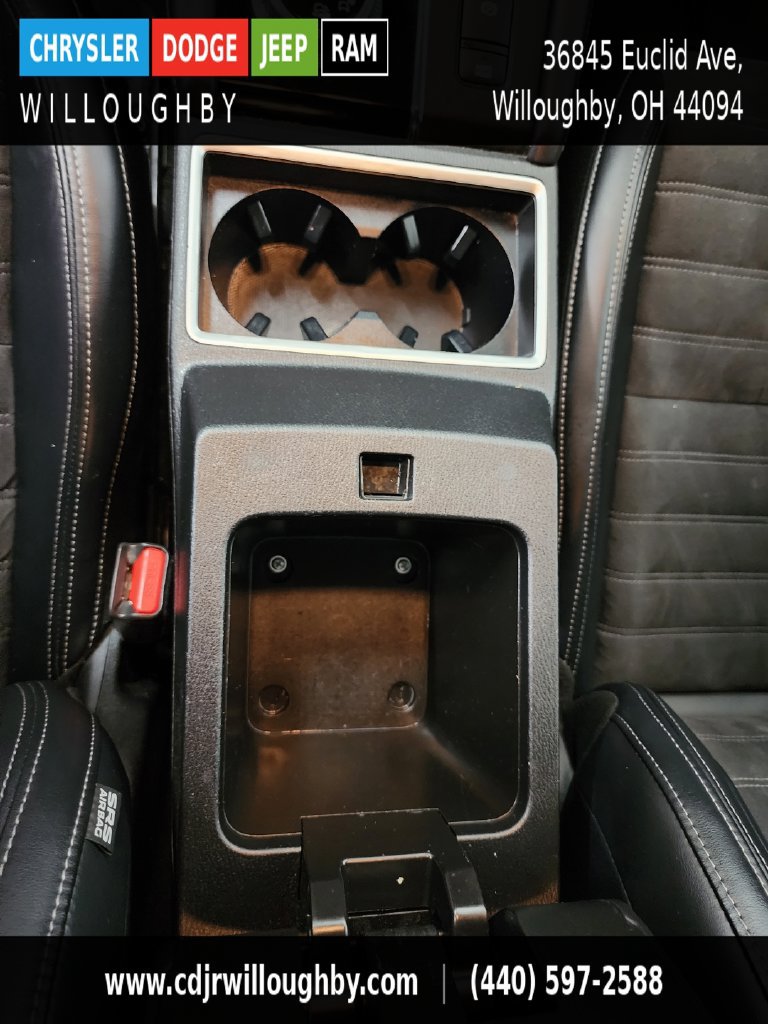 Used 2024 Mitsubishi Outlander AWD image 24