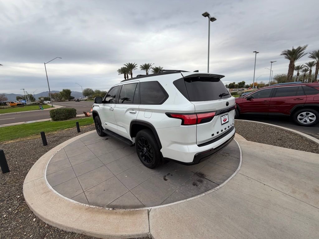 Used 2024 Toyota Sequoia Limited image 7