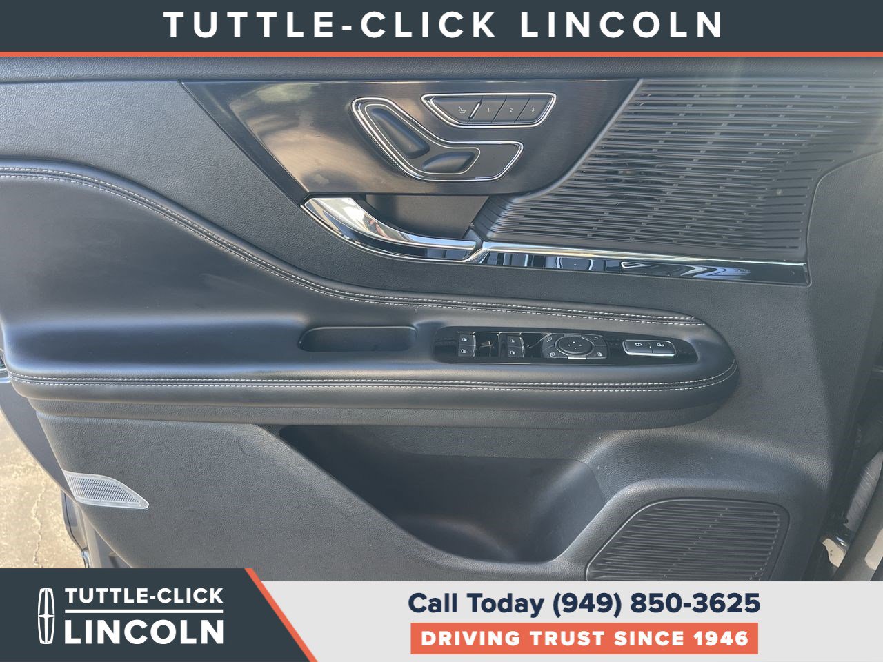 Used 2022 Lincoln Corsair Reserve w/ Equipment Group 201A FWD image 20
