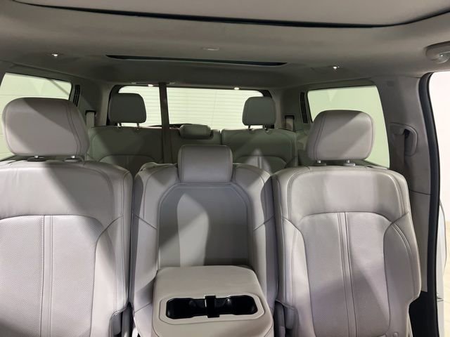 Used 2022 Jeep Grand Wagoneer Series I w/ Flexible Seating Group image 30