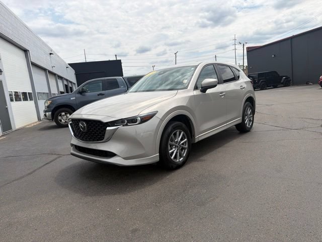 Used 2025 MAZDA CX-5 AWD 2.5 S w/ Select Package image 23