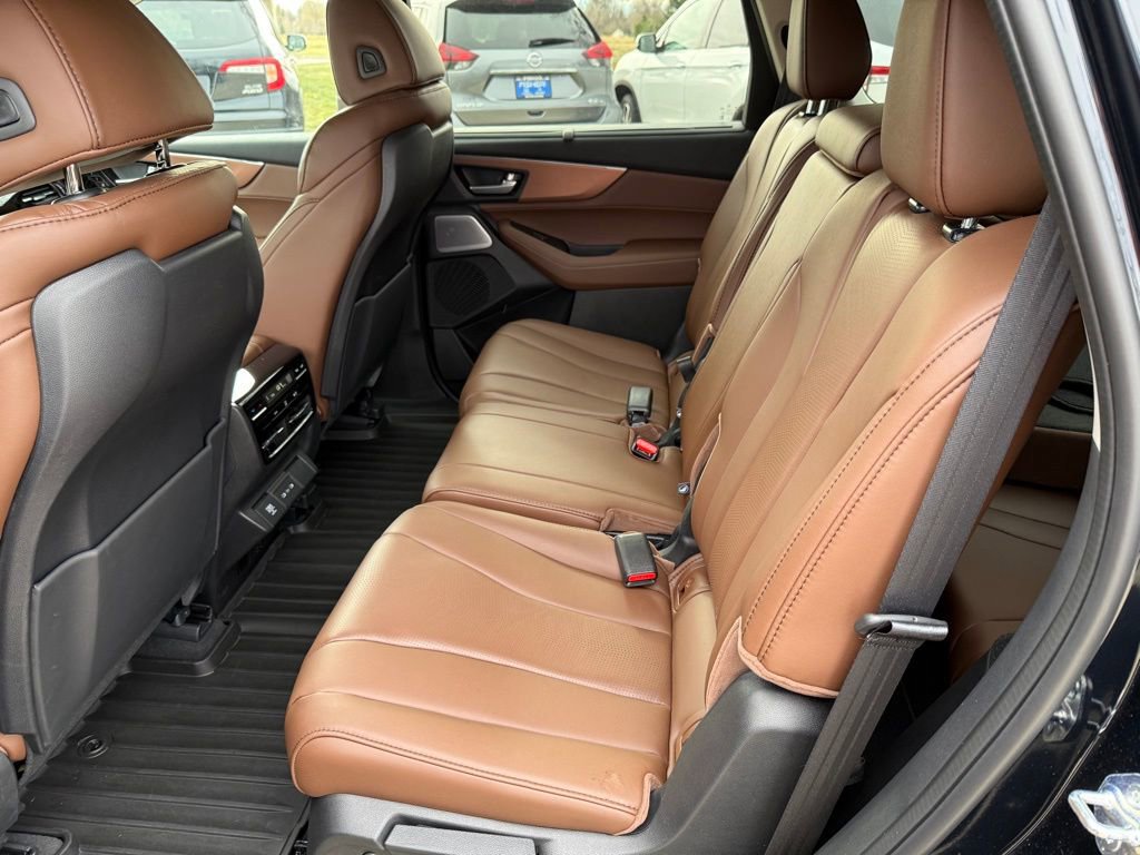 Certified 2025 Acura MDX w/ Technology Package image 14