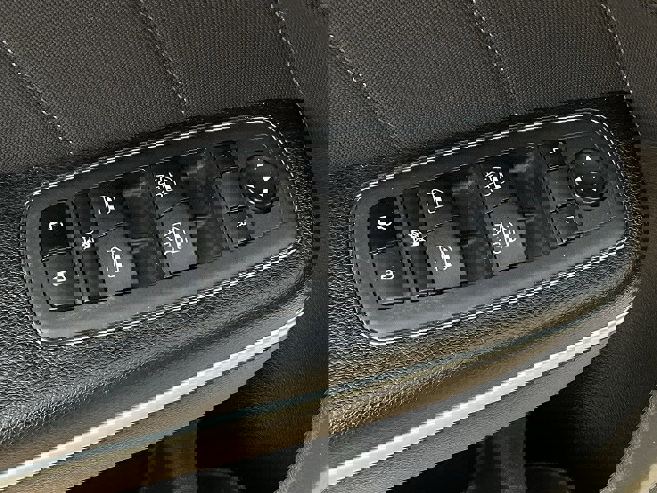 Used 2022 Dodge Charger SXT image 12