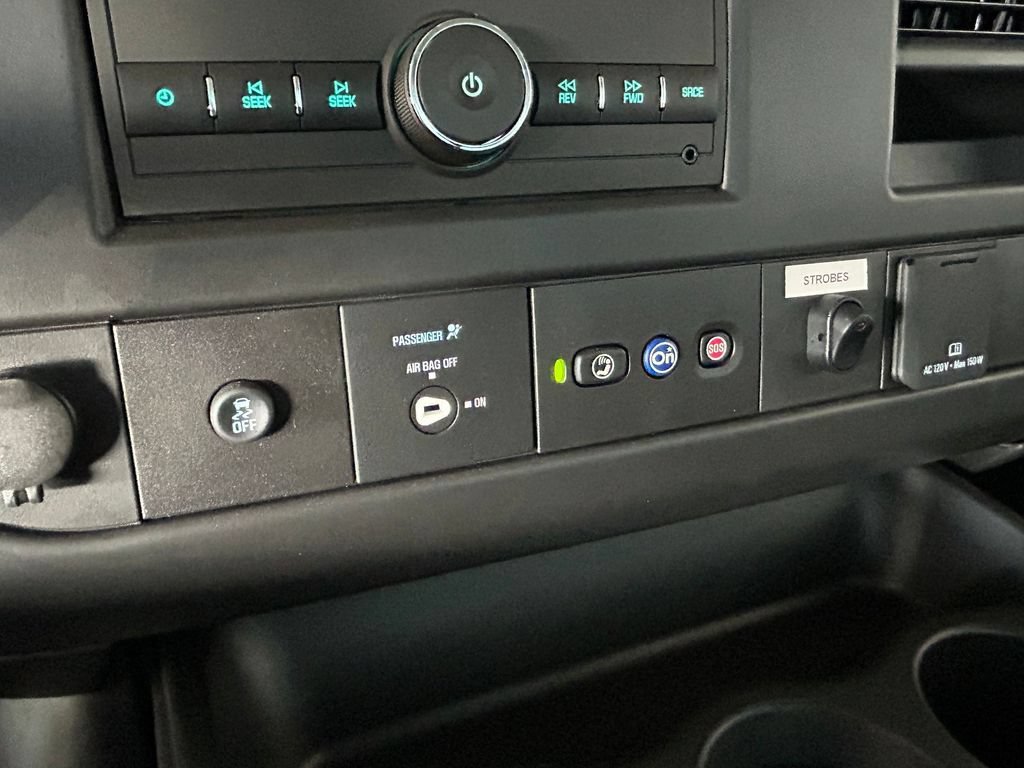 New 2026 Chevrolet Express 3500 w/ Power Convenience Package RWD image 18