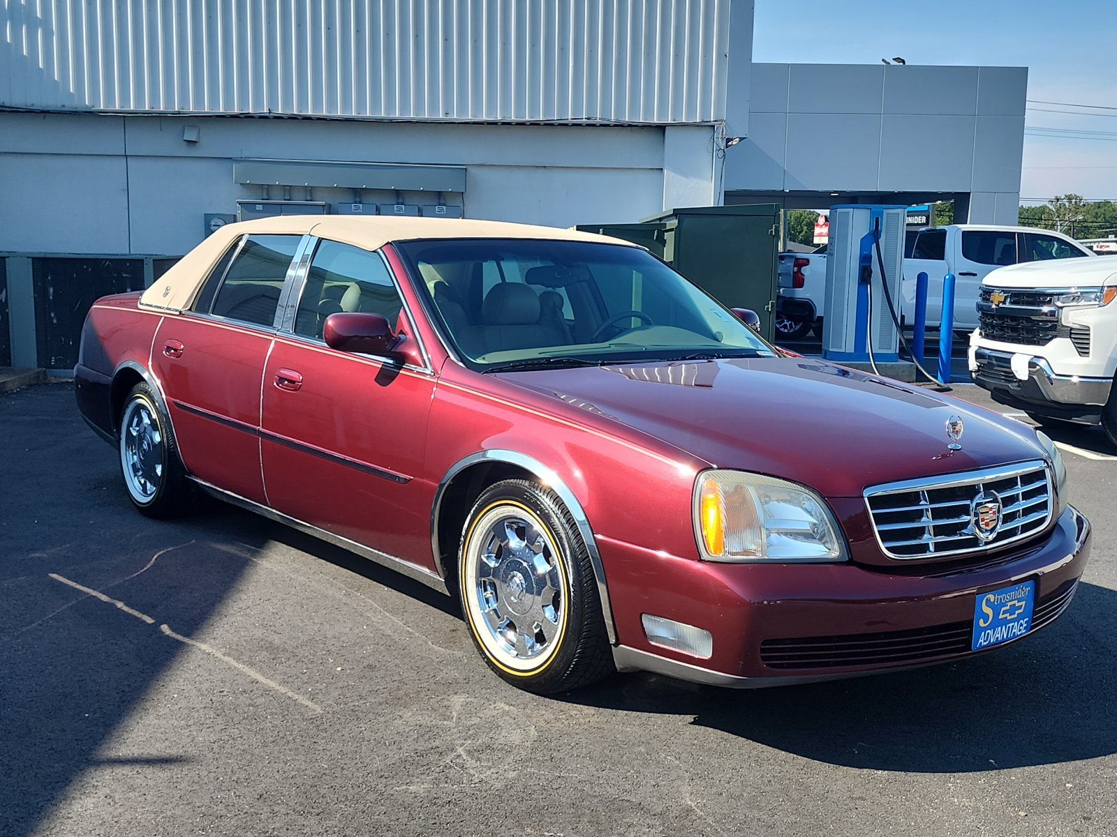 Used 2002 Cadillac De Ville w/ Comfort/Convenience Pkg FWD image 7
