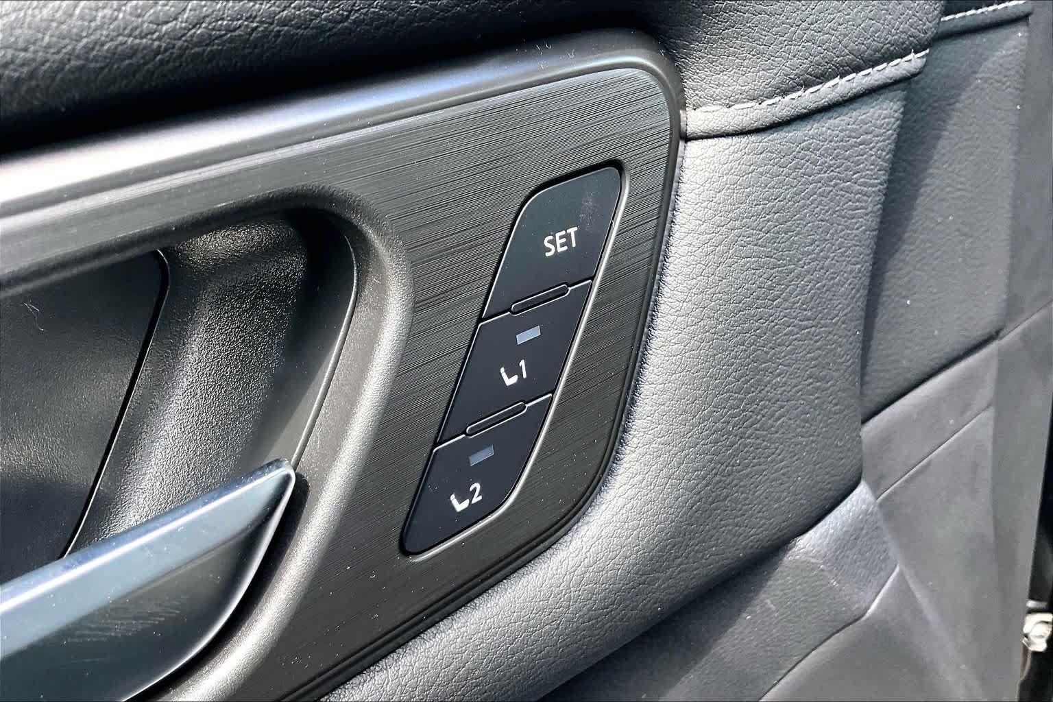 New 2026 Nissan Armada Platinum RWD image 14