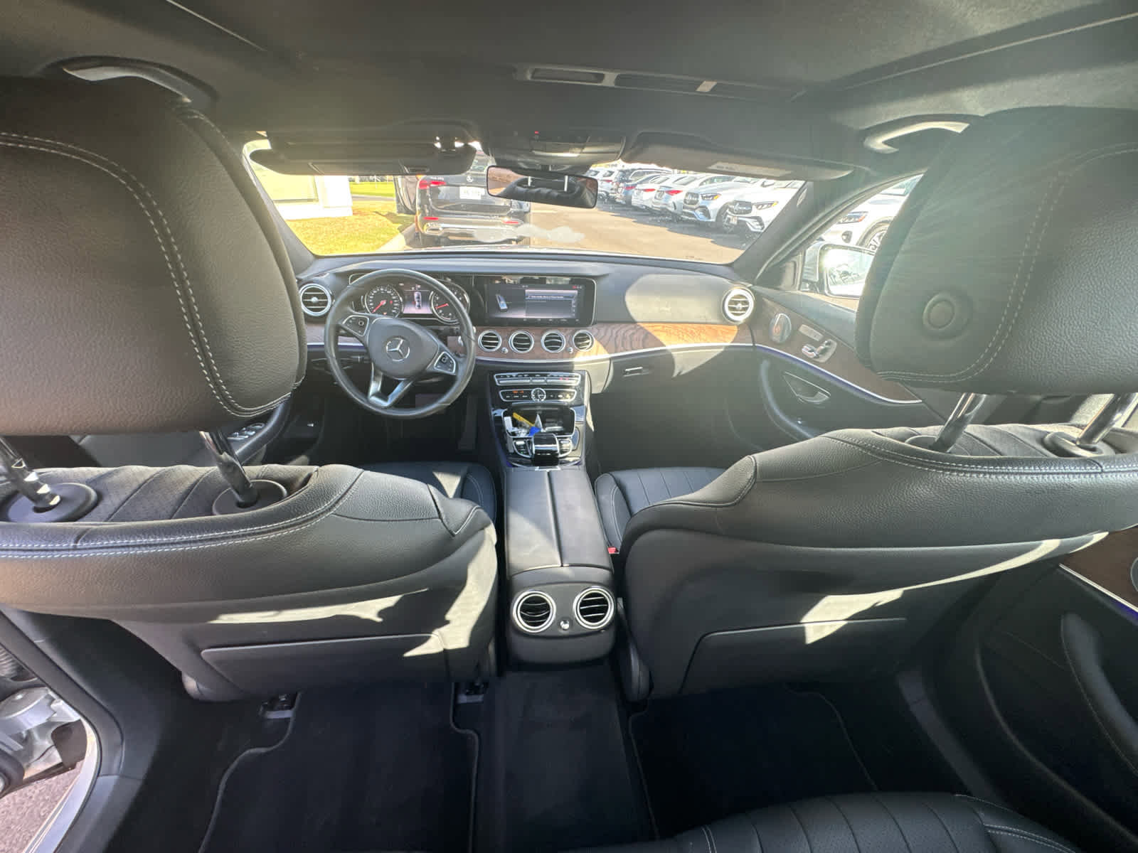 Used 2017 Mercedes-Benz E 300 image 17
