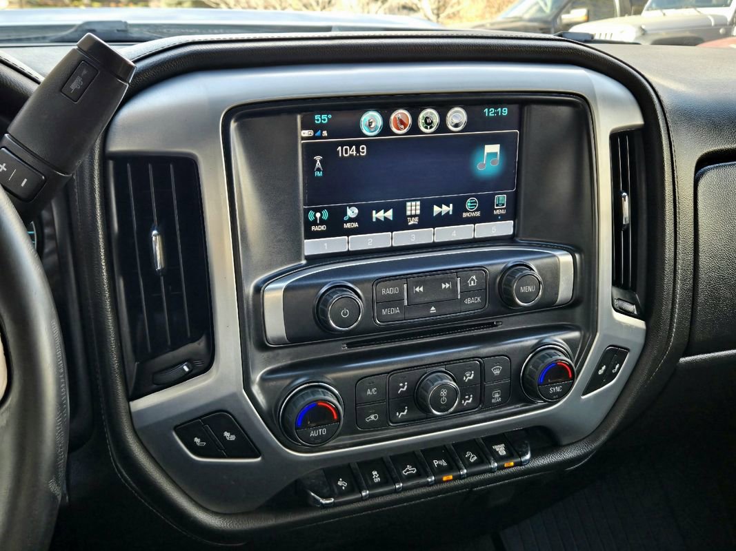 Used 2017 GMC Sierra 2500 SLT w/ Duramax Plus Package image 30