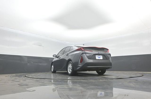 Used 2018 Toyota Prius Prime Premium FWD image 36
