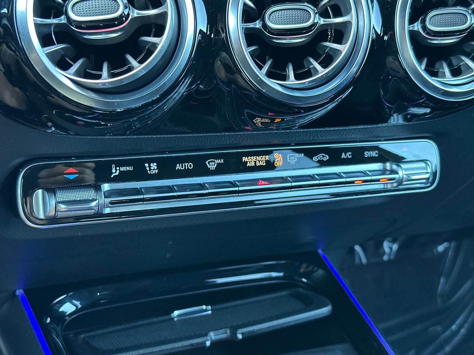 Certified 2022 Mercedes-Benz GLA 250 image 22