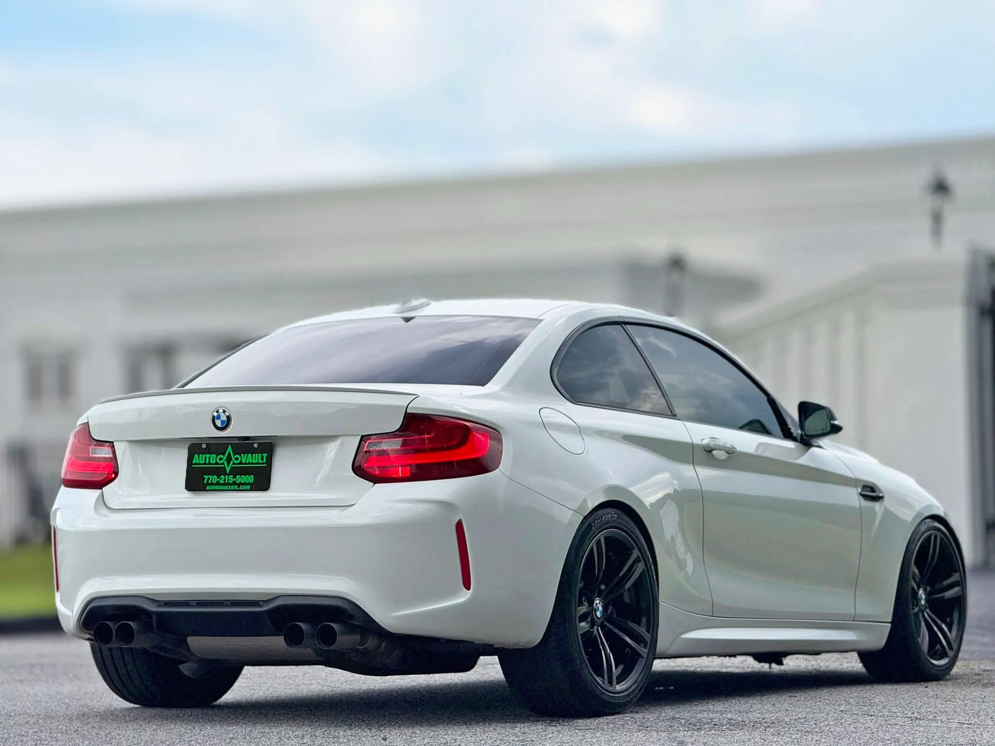 Used 2017 BMW M2 RWD image 12