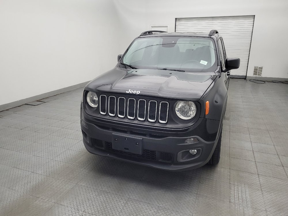 Used 2017 Jeep Renegade Latitude FWD image 15