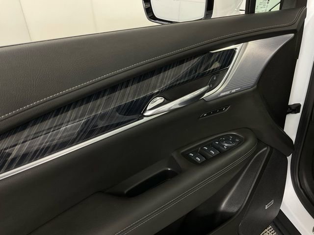 Certified 2025 Cadillac XT6 Premium Luxury w/ Technology Package image 25