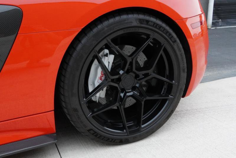 Used 2017 Audi R8 V10 plus image 31