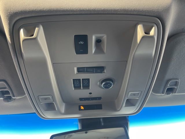 Used 2016 Cadillac Escalade Premium image 27