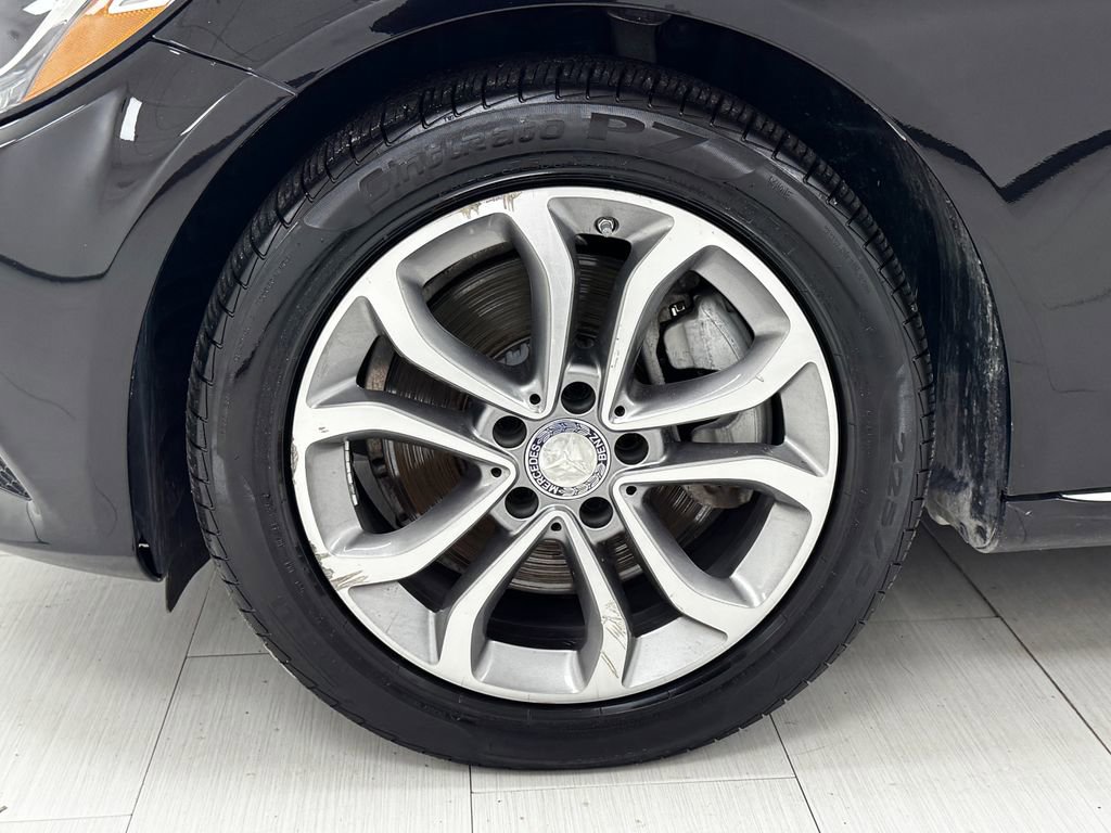 Used 2015 Mercedes-Benz C 300 4MATIC Sedan image 39