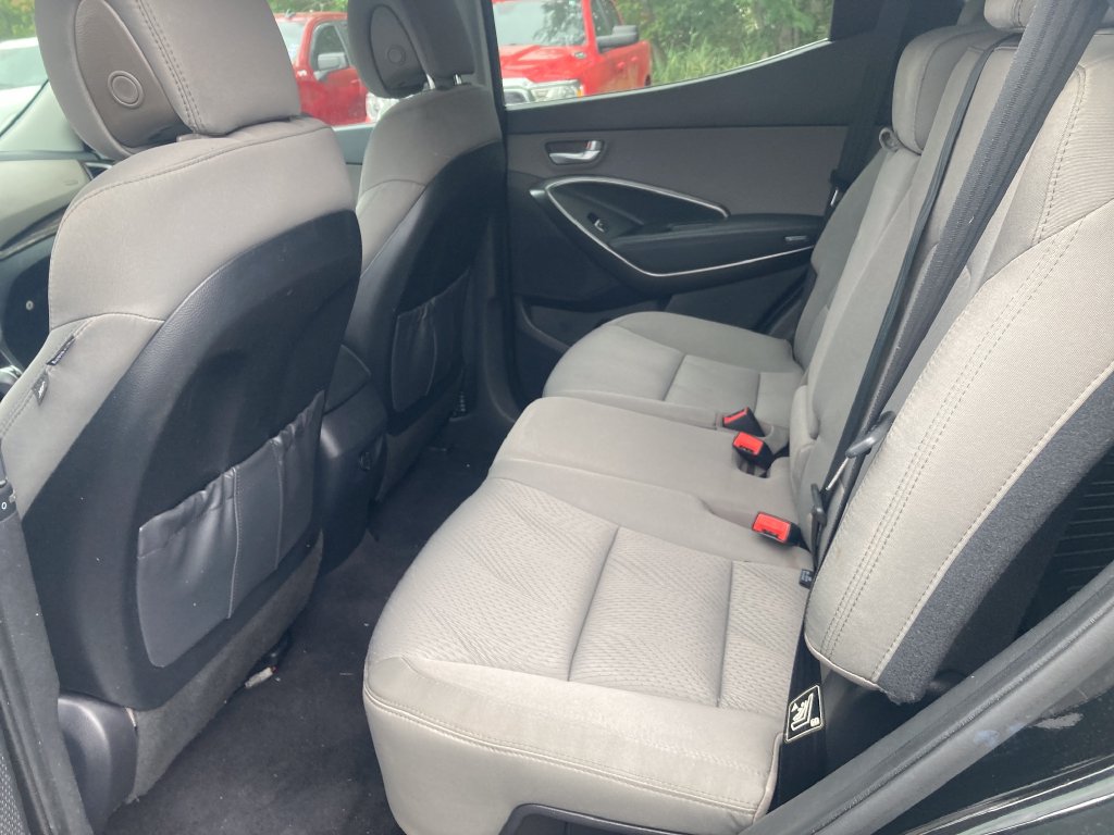 Used 2017 Hyundai Santa Fe Sport AWD/4WD image 31
