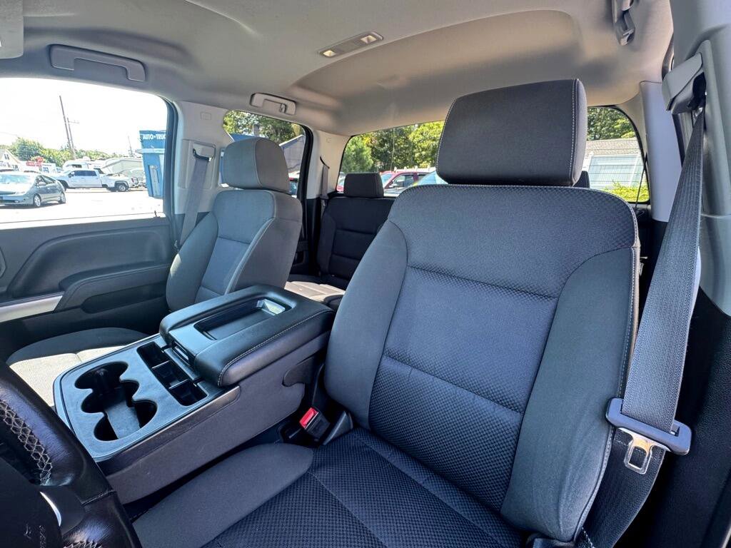 Used 2017 Chevrolet Silverado 1500 LT w/ All Star Edition image 10