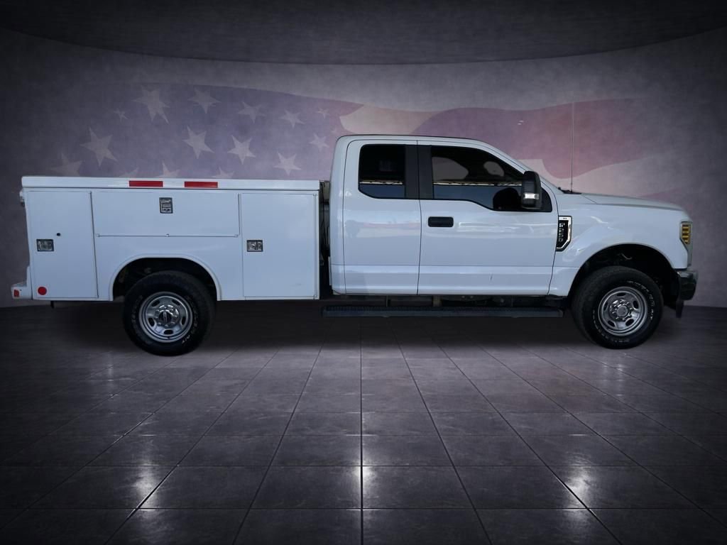 Used 2018 Ford F250 XL w/ Power Equipment Group AWD/4WD image 6