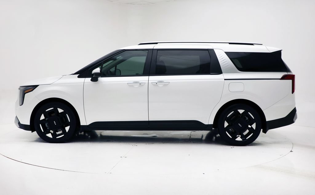 Used 2025 Kia Carnival EX FWD image 6