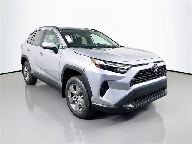 New 2025 Toyota RAV4 XLE