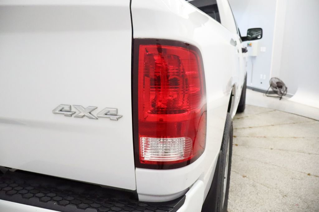 Certified 2018 RAM 1500 Express w/ Express Value Package AWD/4WD image 20