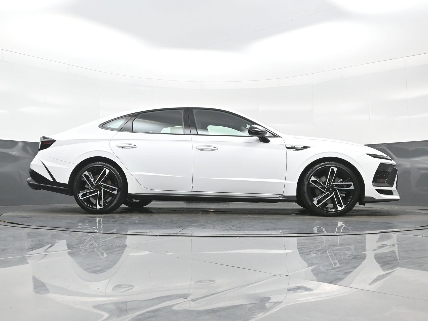 Certified 2026 Hyundai Sonata N Line FWD image 32
