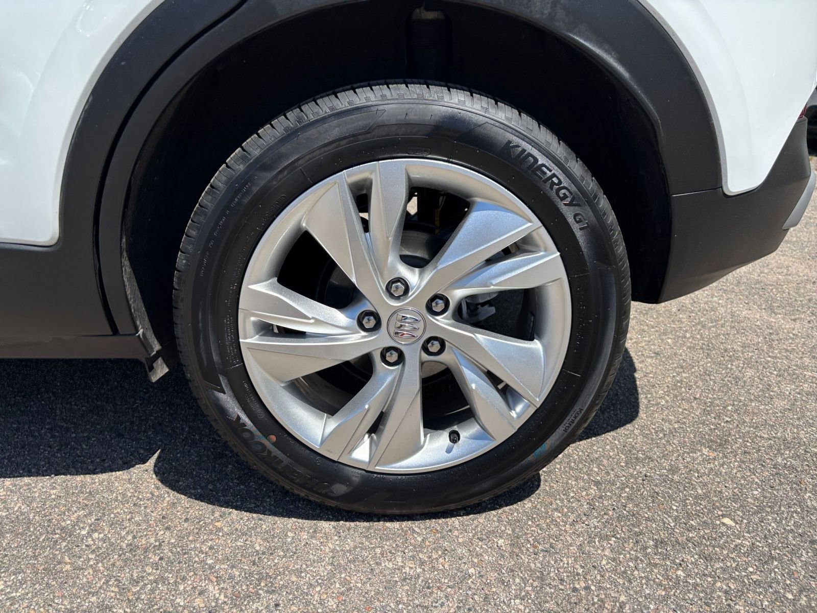 Used 2025 Buick Encore GX Preferred image 28