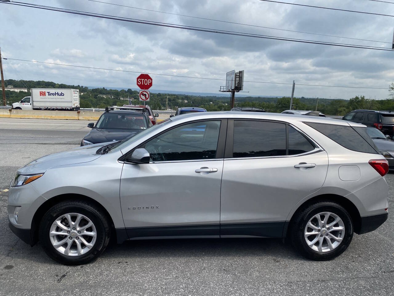 Used 2021 Chevrolet Equinox LT AWD/4WD image 10