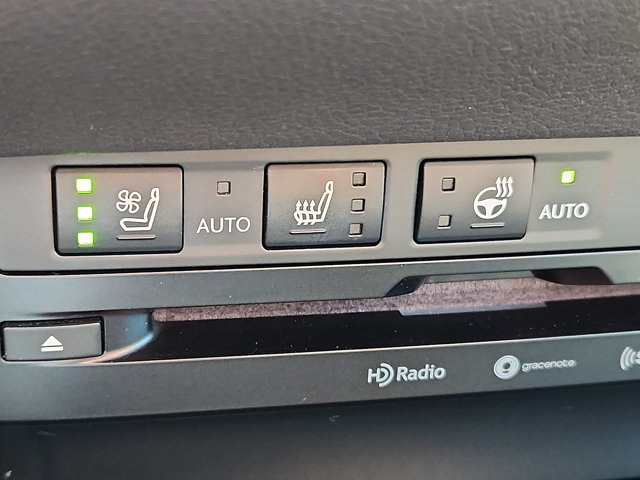 Used 2021 Lexus ES 250 w/ Premium Package AWD/4WD image 25