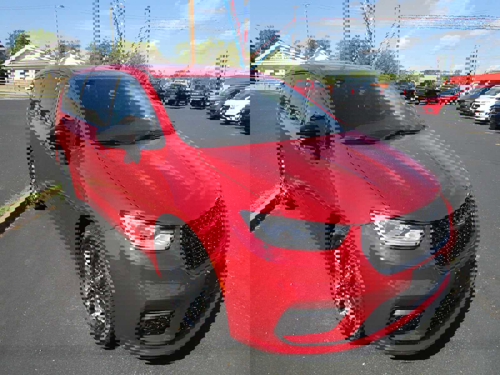New 2026 Chrysler Pacifica Select image 3