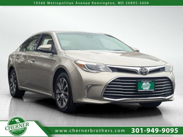 Used 2018 Toyota Avalon XLE Plus image 1