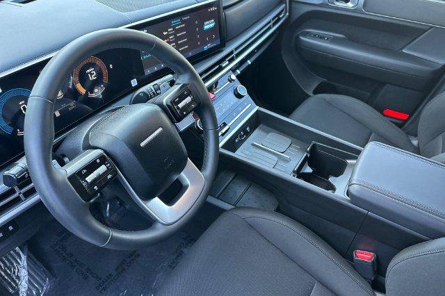 Used 2026 Hyundai Santa Fe SE FWD image 10