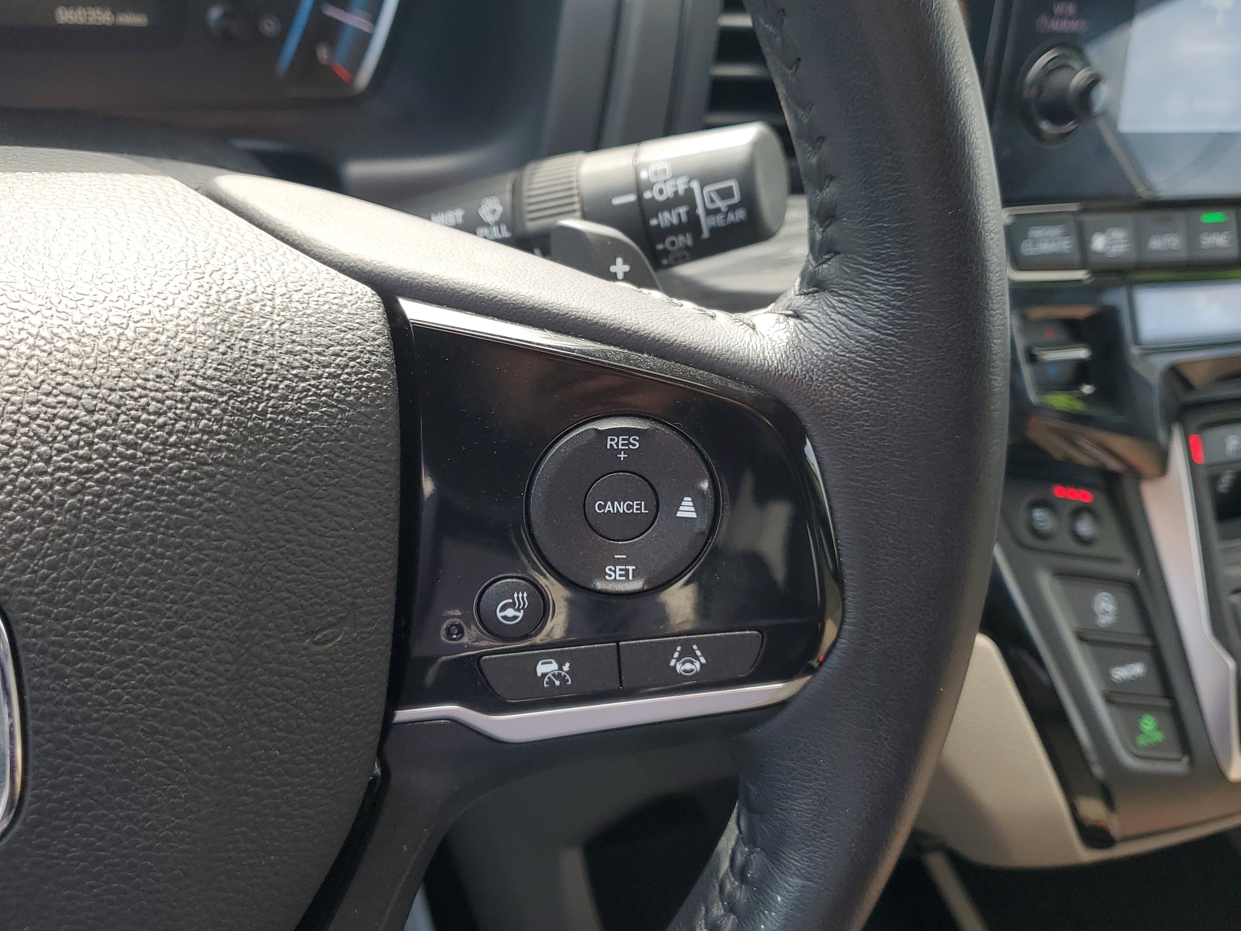 Used 2023 Honda Odyssey Elite image 24