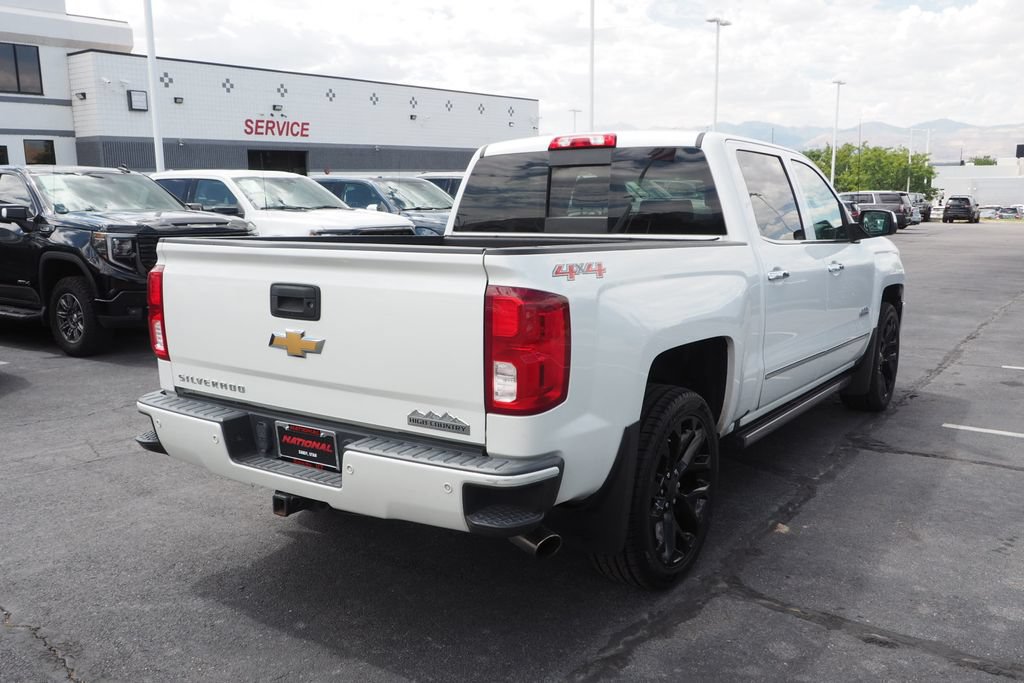 Used 2017 Chevrolet Silverado 1500 High Country AWD/4WD image 5