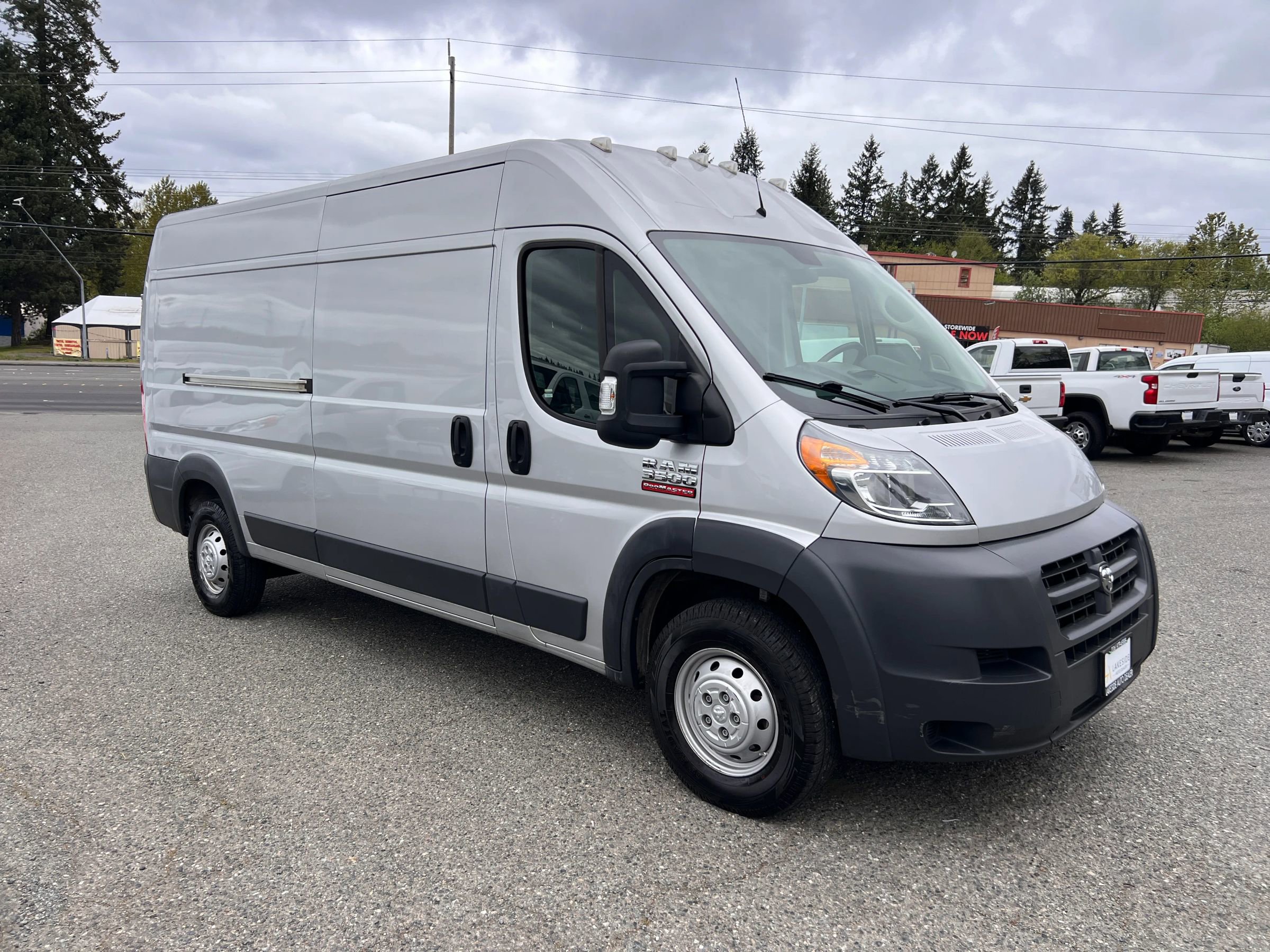 Used 2018 RAM ProMaster 3500 w/ Mopar Trailer Tow Group FWD image 3