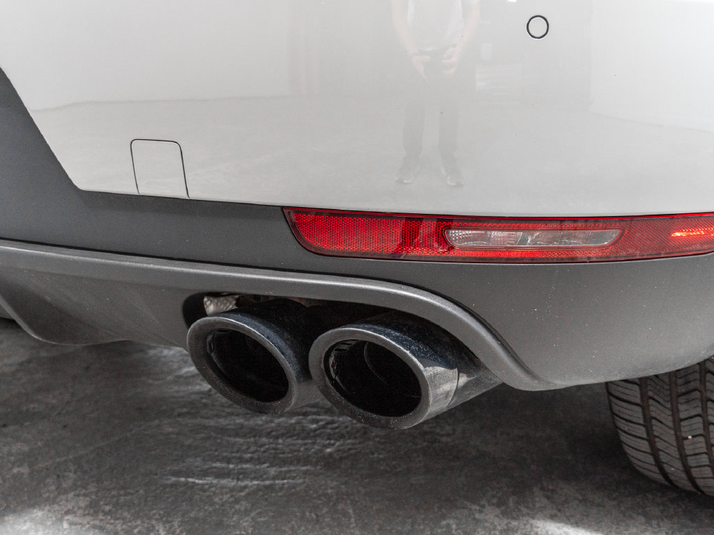 Used 2020 Porsche Macan S AWD/4WD image 14