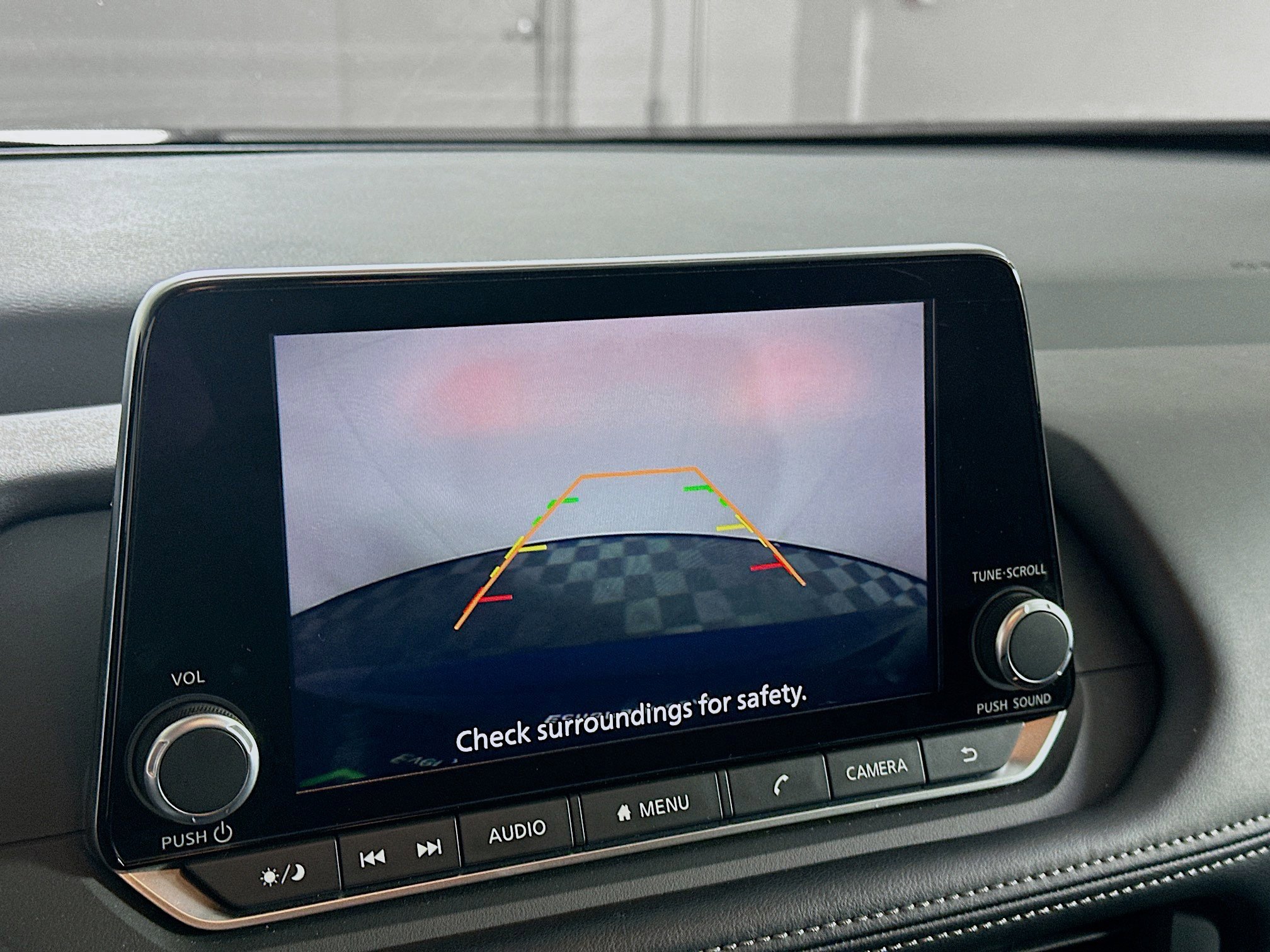 Used 2025 Nissan Rogue SV image 22