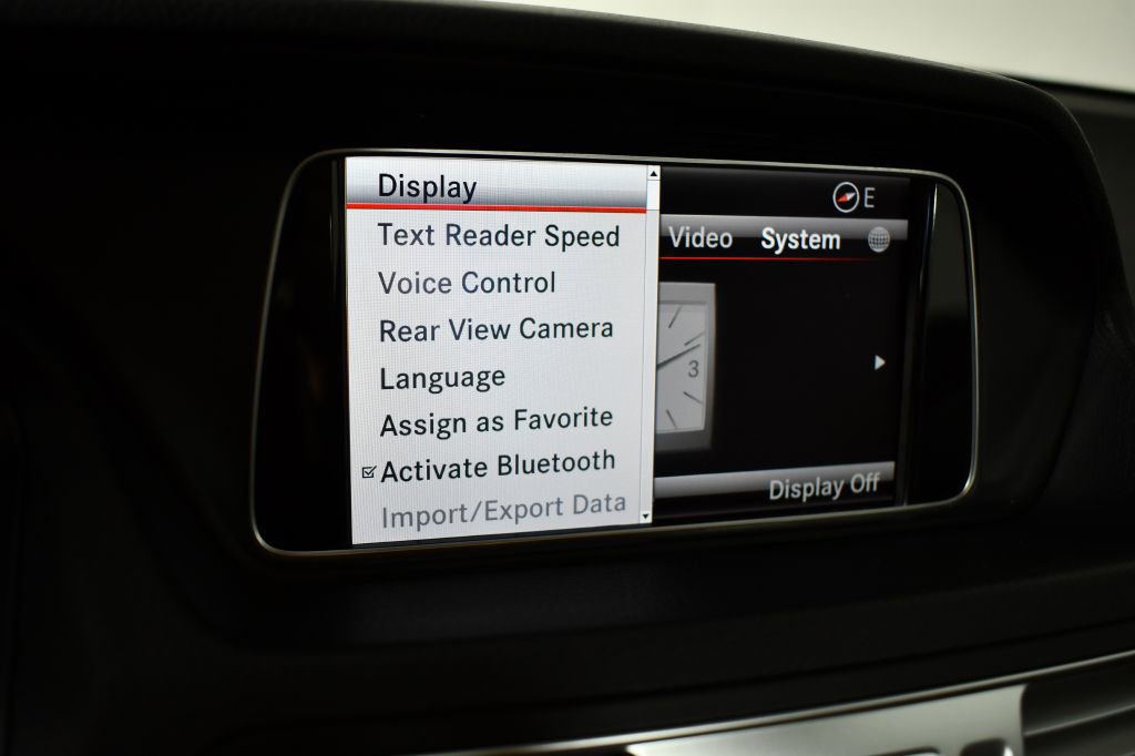 Used 2015 Mercedes-Benz E 400 4MATIC Coupe image 31