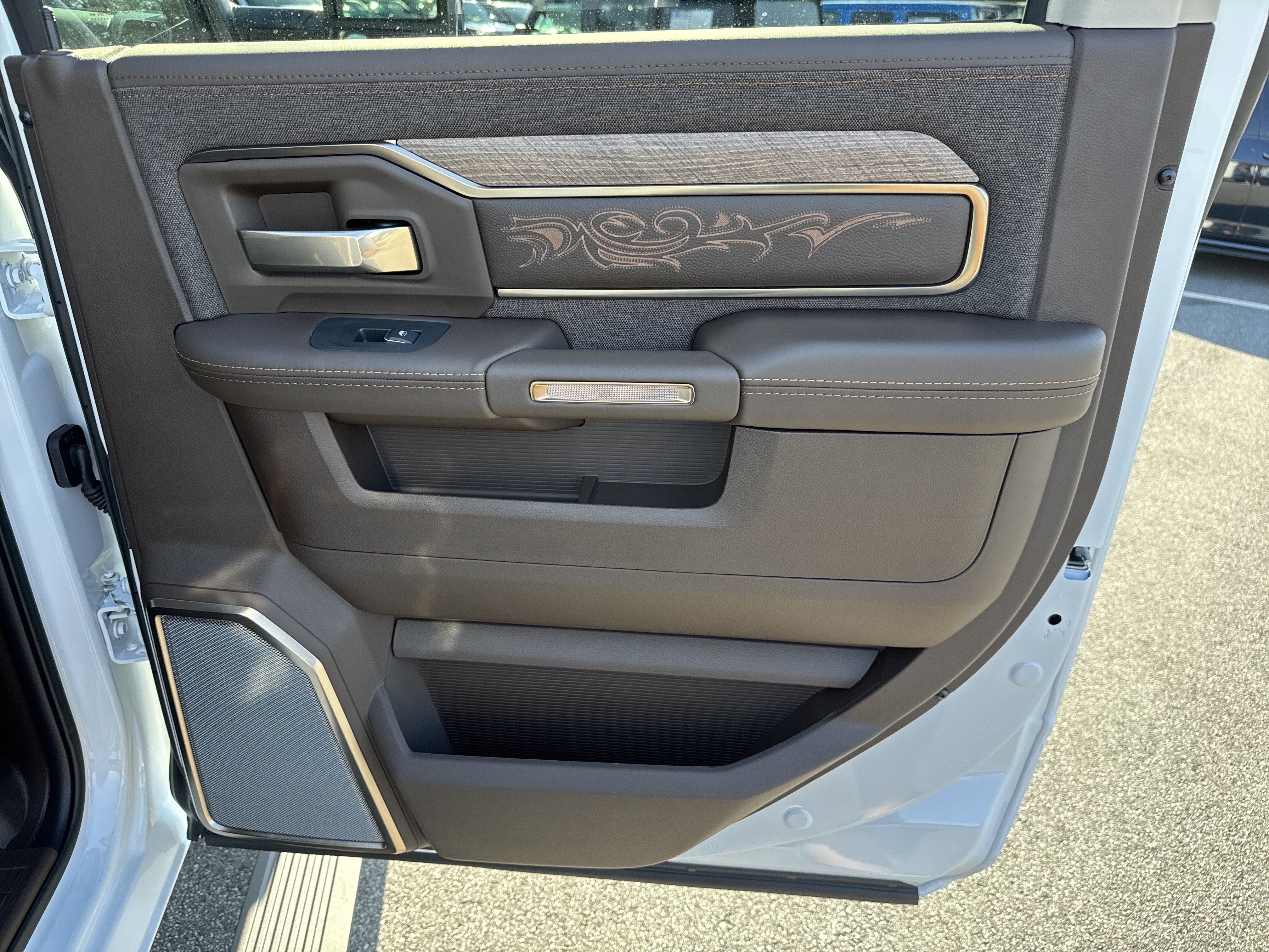 New 2026 RAM 2500 Limited image 22