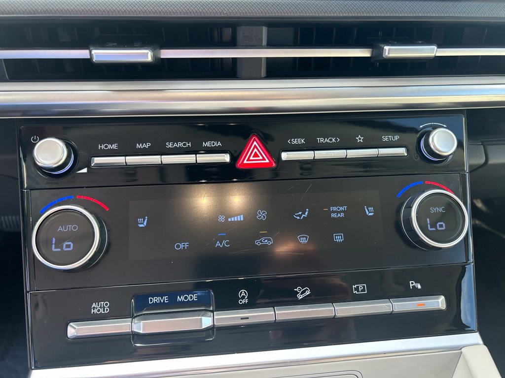 Used 2026 Hyundai Santa Fe SEL FWD image 39