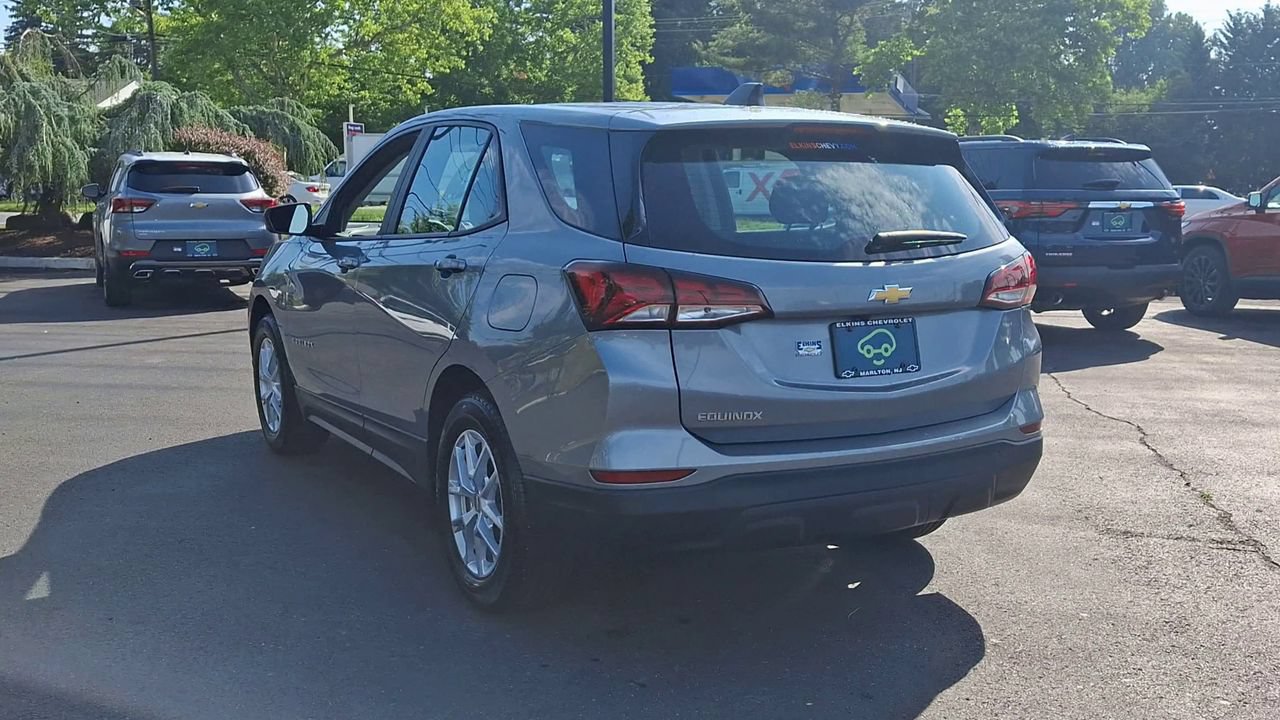 Certified 2023 Chevrolet Equinox LS FWD image 9