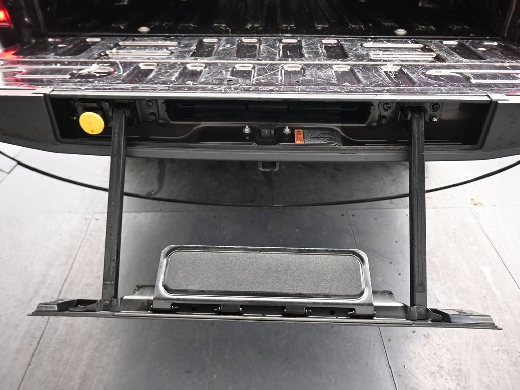 Used 2018 Ford F150 King Ranch w/ Equipment Group 601A Luxury image 57